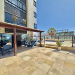 Flats Tabajara Residence